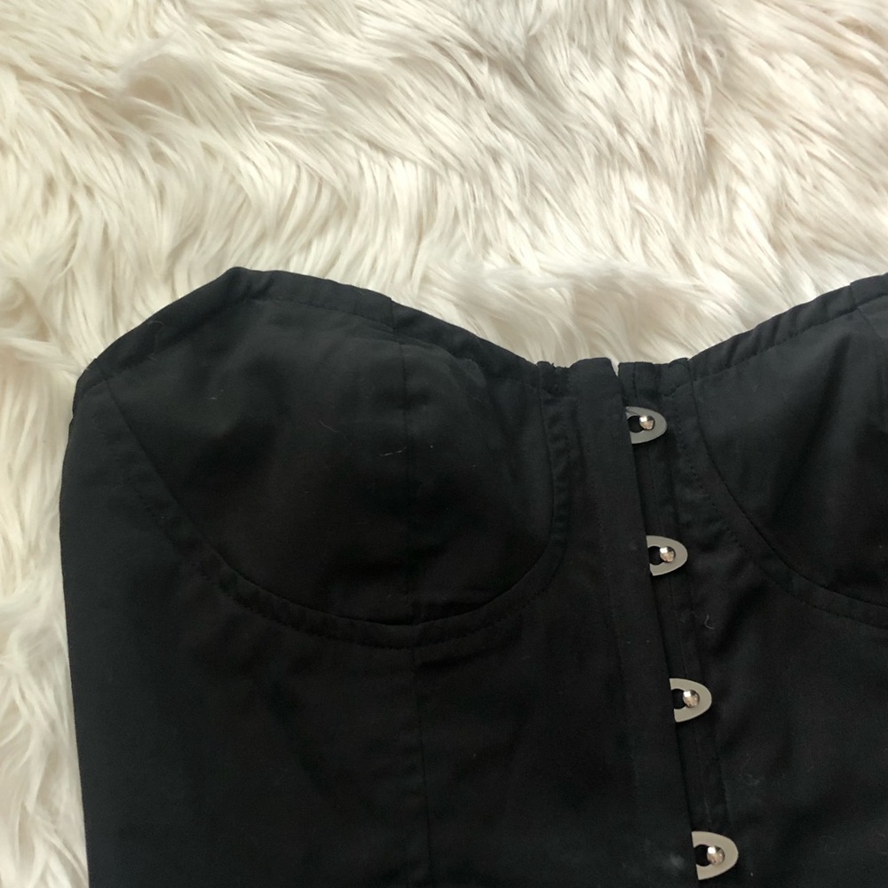 Corset Style Rocker Top - Picture 2 of 7